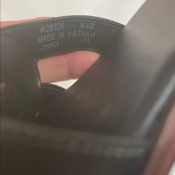 Cole Haan Chrisee Slide Sandal Black Leather New Size 8.5 - Picture 6 of 7